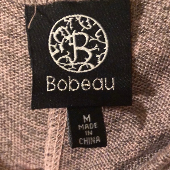 Cold shoulder dress - Picture 3 of 5